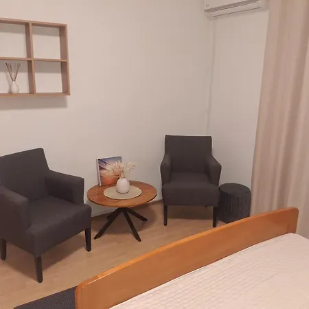 Apartamento Sobe Loncar *