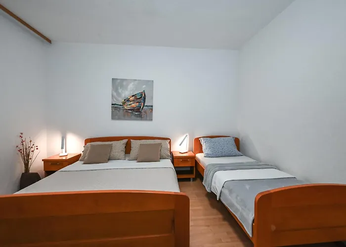 Sobe Loncar Apartamento Baška Voda